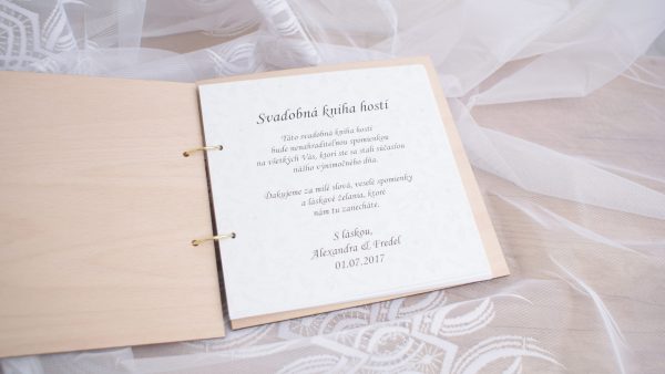 Drevená svadobná kniha hostí margarétky Svadobné knihy hostí - ELART 9