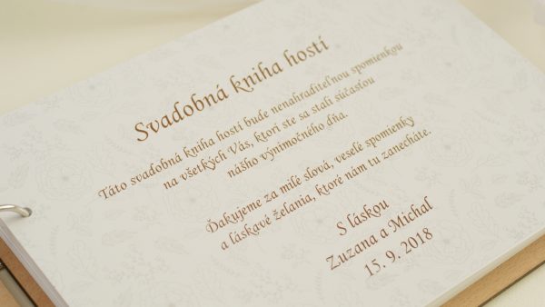 Drevená svadobná kniha hostí kruhový venček so srdiečkom Svadobné knihy hostí - ELART 7